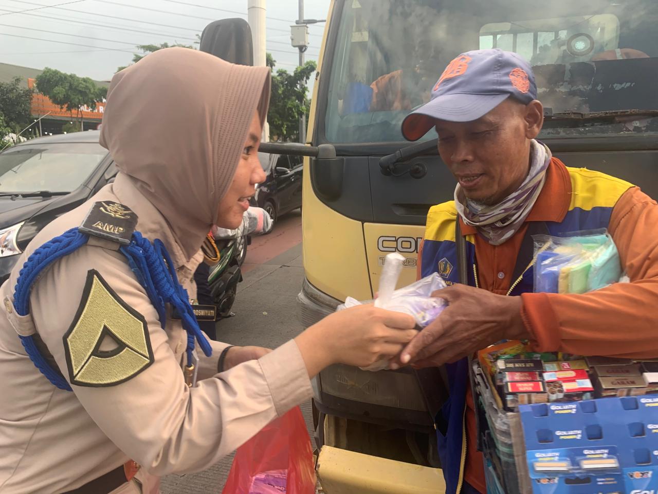 Berbagi Takjil Ramadhan 1447 H